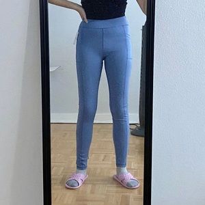 Blue pocket leggings